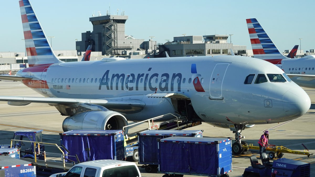 American Airlines flights: What to know if your travel was impacted Christmas Eve