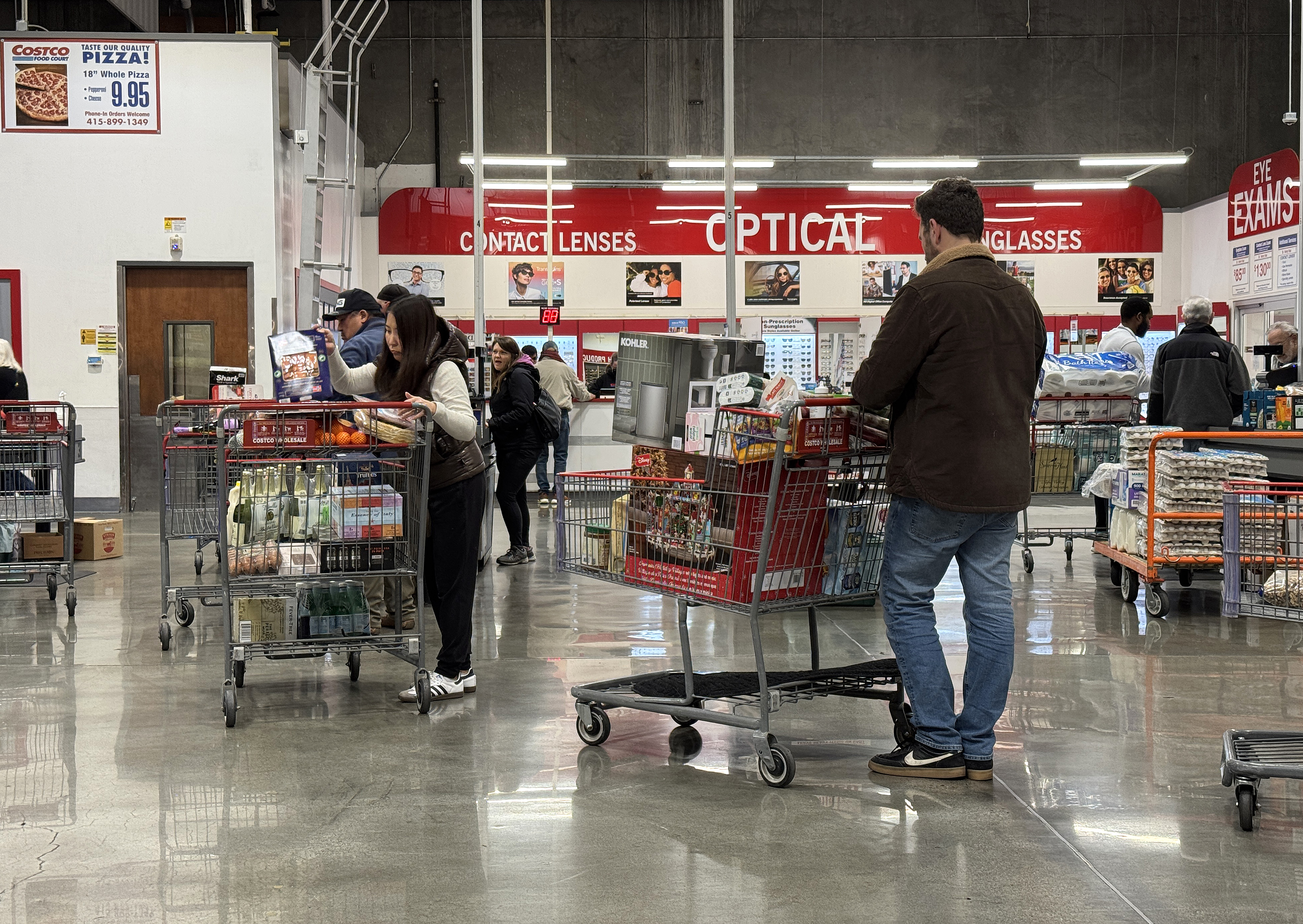 Costco New 12 months’s Eve hours 2024: How late are warehouse shops open? Costco New 12 months’s Eve hours 2024: How late are warehouse shops open?