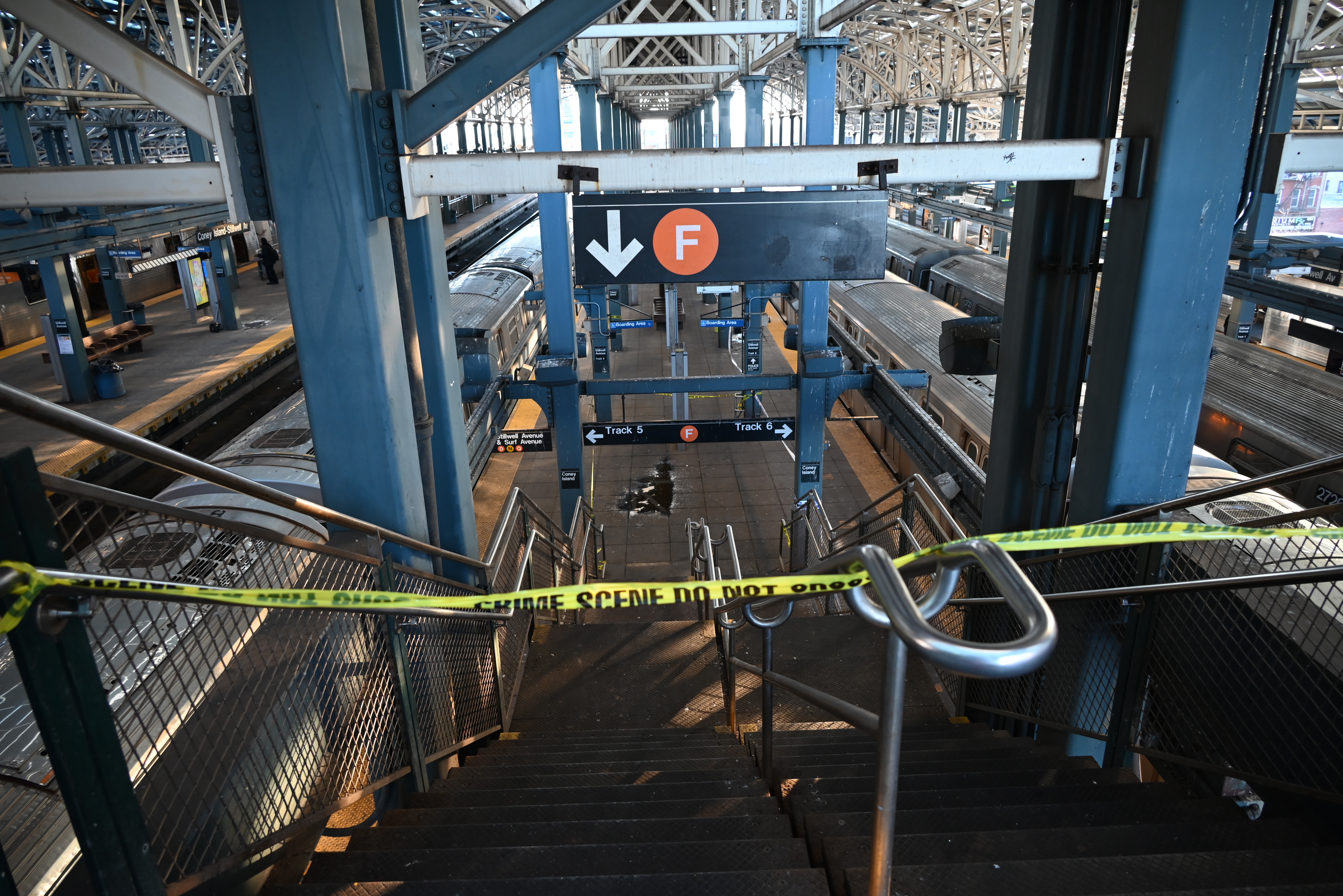 Vigil deliberate for girl set on hearth in NYC subway as id stays a thriller Vigil deliberate for girl set on hearth in NYC subway as id stays a thriller