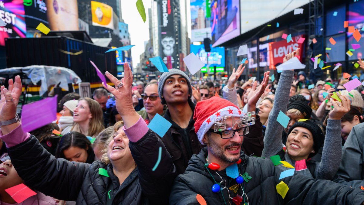 New Year’s Eve in Times Square: no umbrellas and more rules for celebrating