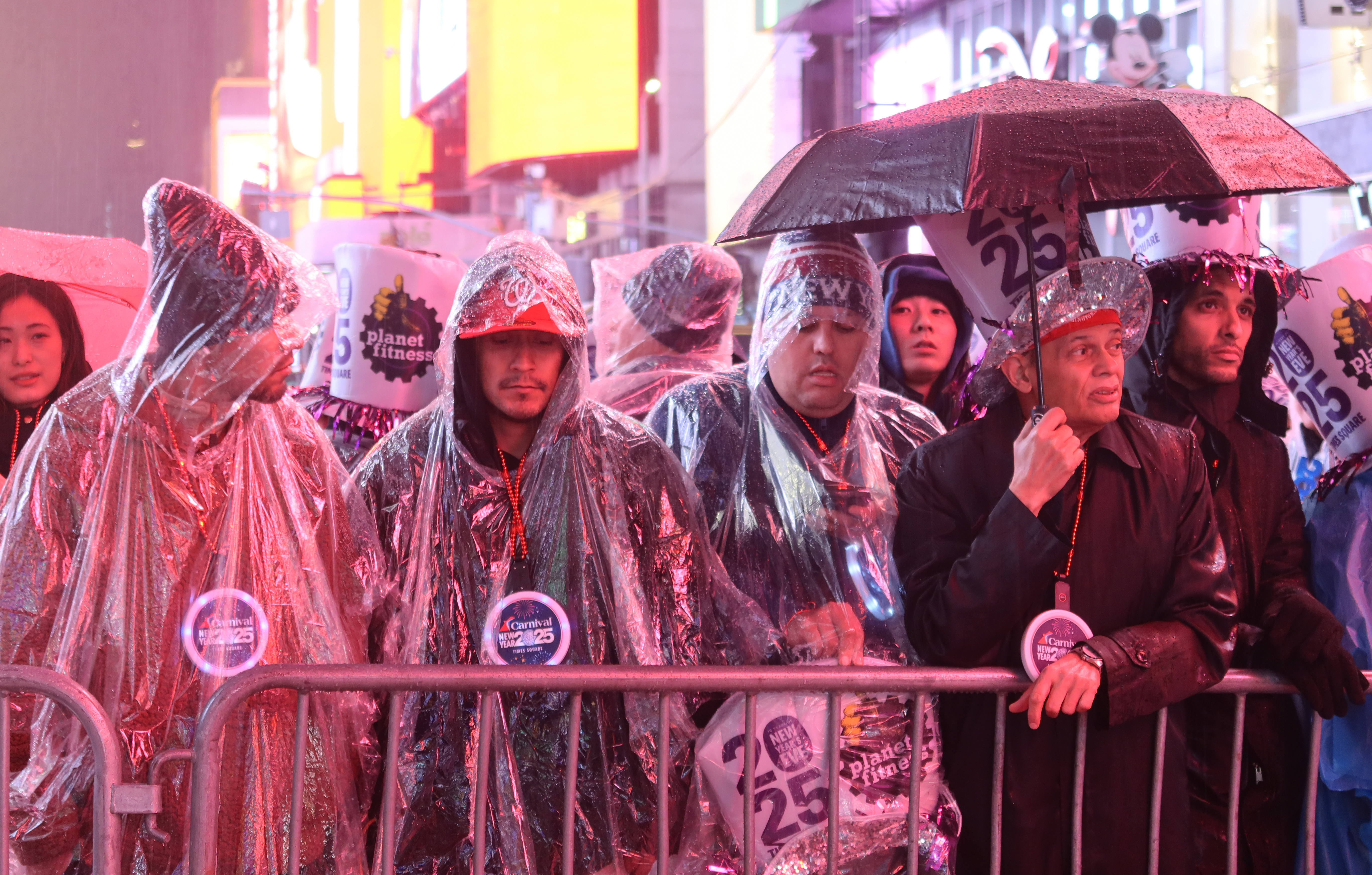 Might lightning strikes affect Instances Sq. New Yr’s Eve ball drop?