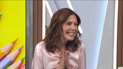 Jessica Hecht on new Broadway play & being directed by Scarlett Johansson