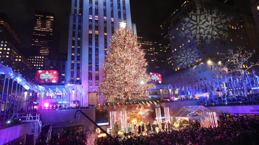 The Christmas Tree is lit at Rockefeller Center during the Rockefeller Center Christmas Tree Lighting Ceremony in Manhattan Dec. 4, 2019.
Xxx Sh120419rockxmas011 Jpg Usa Ny