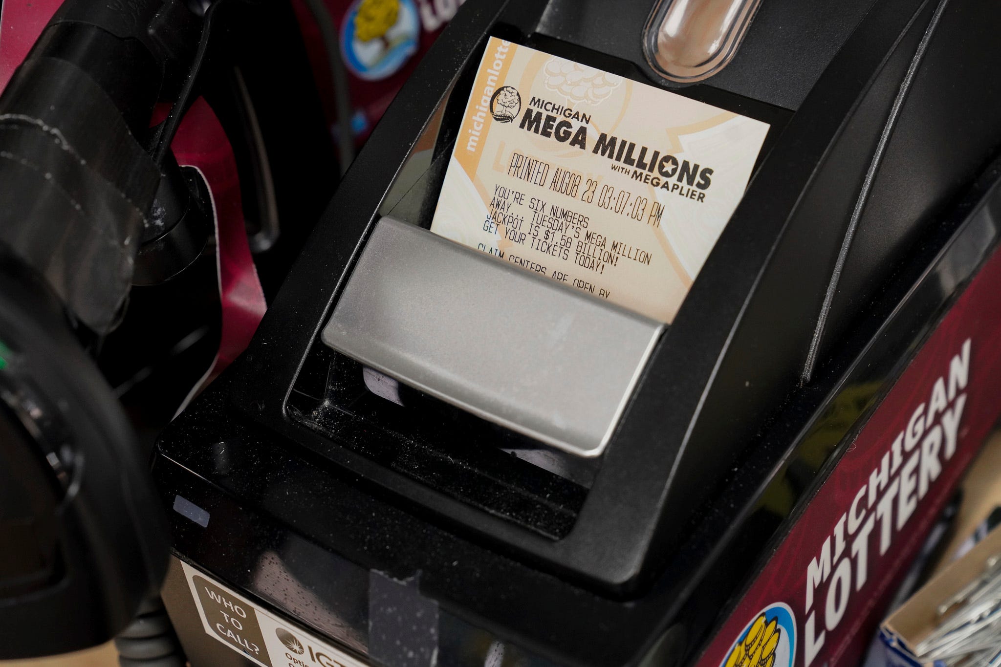 Mega Hundreds of thousands jackpot nears  billion forward of tonight’s drawing Mega Hundreds of thousands jackpot nears  billion forward of tonight’s drawing