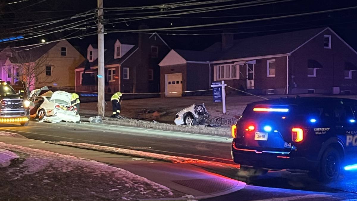 Car split in half in fatal crash in New Britain, Conn. – NBC New York