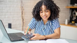 This free tax filing option is ‘fast and simple,’ IRS says. Here’s who can use it