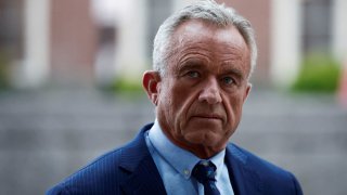 Robert Kennedy Jr., U.S. President-elect Donald Trump’s nominee to run the Department of Health and Human Services, arrives at the Hart Senate Office Building on Capitol Hill in Washington, U.S., December 16, 2024. 