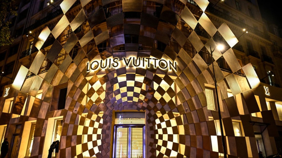 Shares of LVMH drop 5% as full-year results throw doubt on broad luxury ...