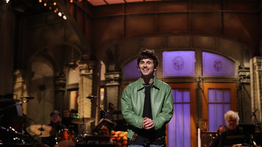 SATURDAY NIGHT LIVE — Episode 1876 — Pictured: Host and musical guest Timothée Chalamet during the monologue on Saturday, January 25, 2025 — (Photo by: Will Heath/NBC via Getty Images)