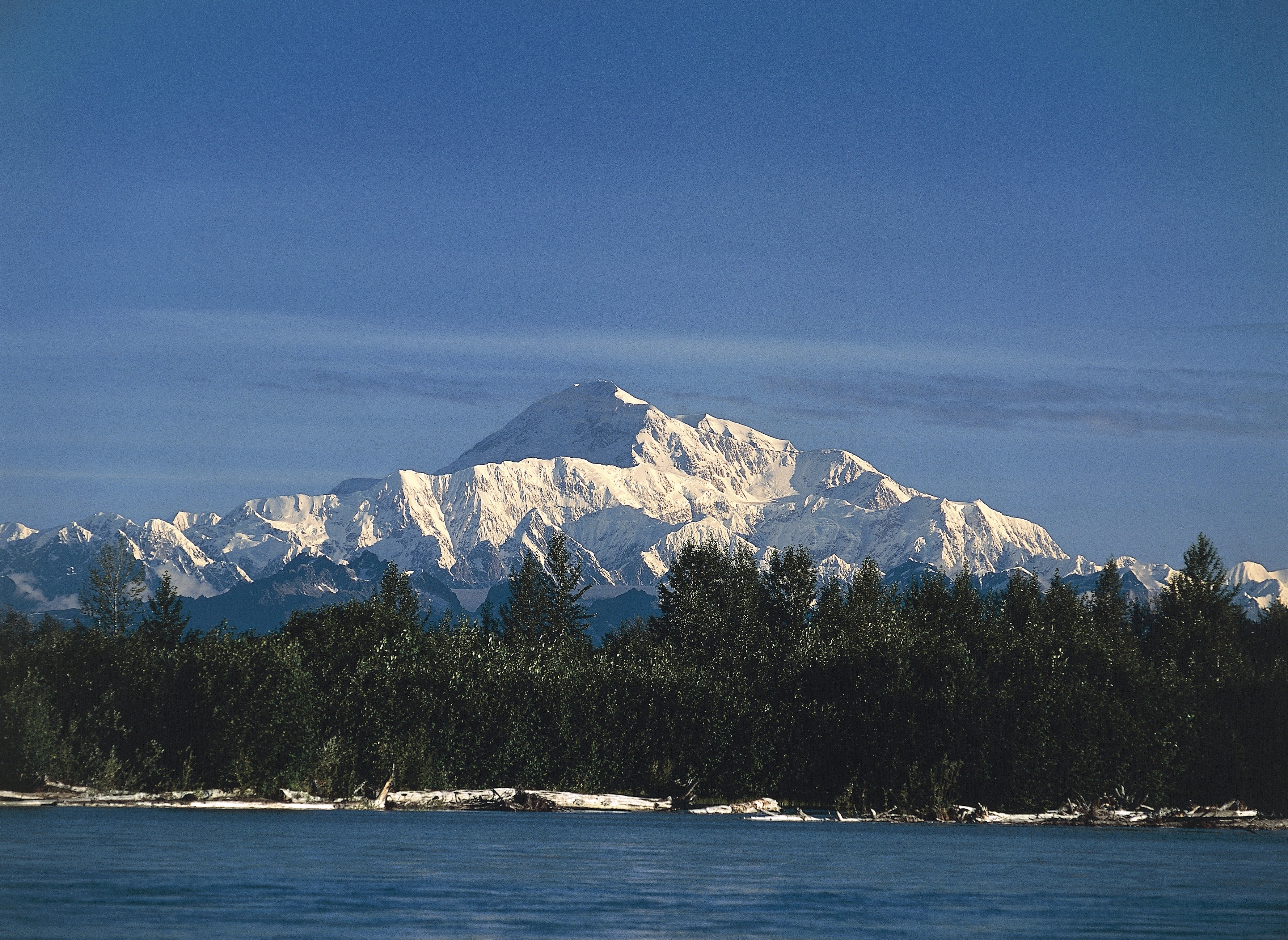 Trump shares plan — once more — to rename Denali again to Mount McKinley Trump shares plan — once more — to rename Denali again to Mount McKinley