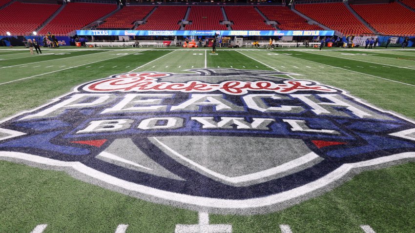 Jan 1, 2025; Atlanta, GA, USA; A general view of the Peach Bowl logo at Mercedes-Benz Stadium. Mandatory Credit: Brett Davis-Imagn Images