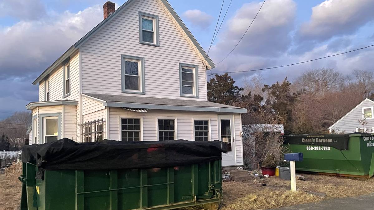 Dozens of useless animals discovered inside house in Outdated Saybrook, Conn. Dozens of useless animals discovered inside house in Outdated Saybrook, Conn.