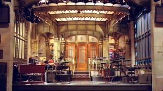 SNL stage