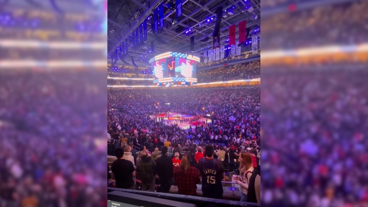 Toronto Raptors fans boo US national anthem after Trump tariffs – NBC New York