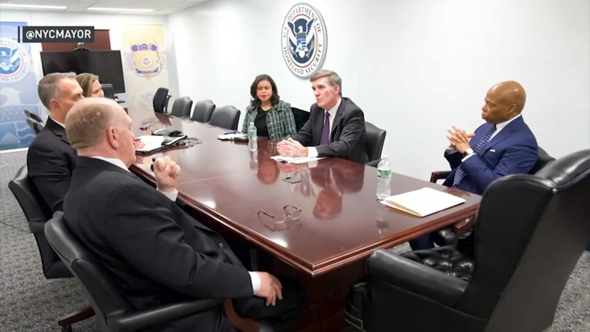 Mayor Adams to meet with Border Czar Tom Homan in NYC – NBC New York