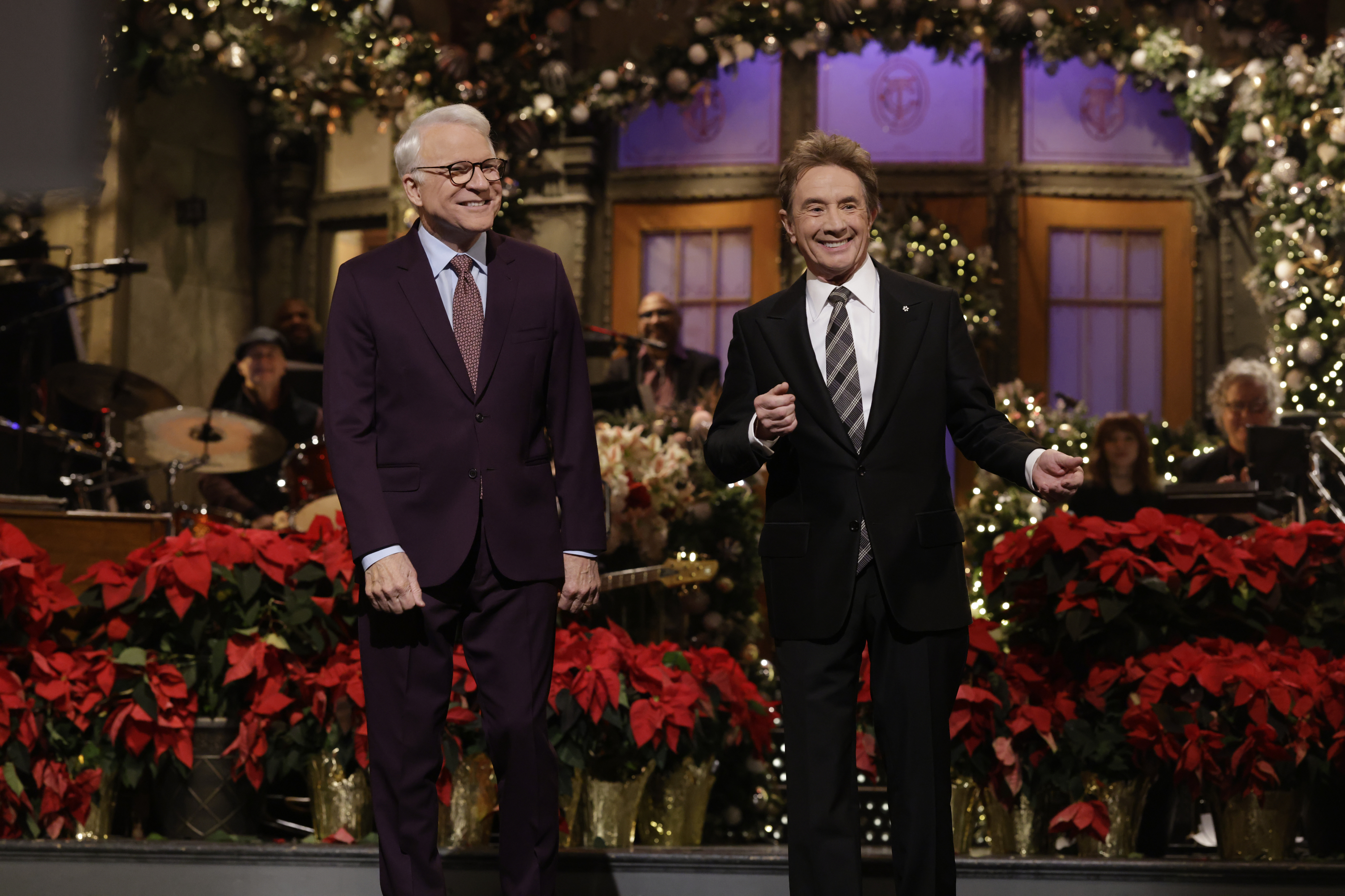 Steve Martin offers ‘SNL 50′ monologue: Was he ever a forged member?
