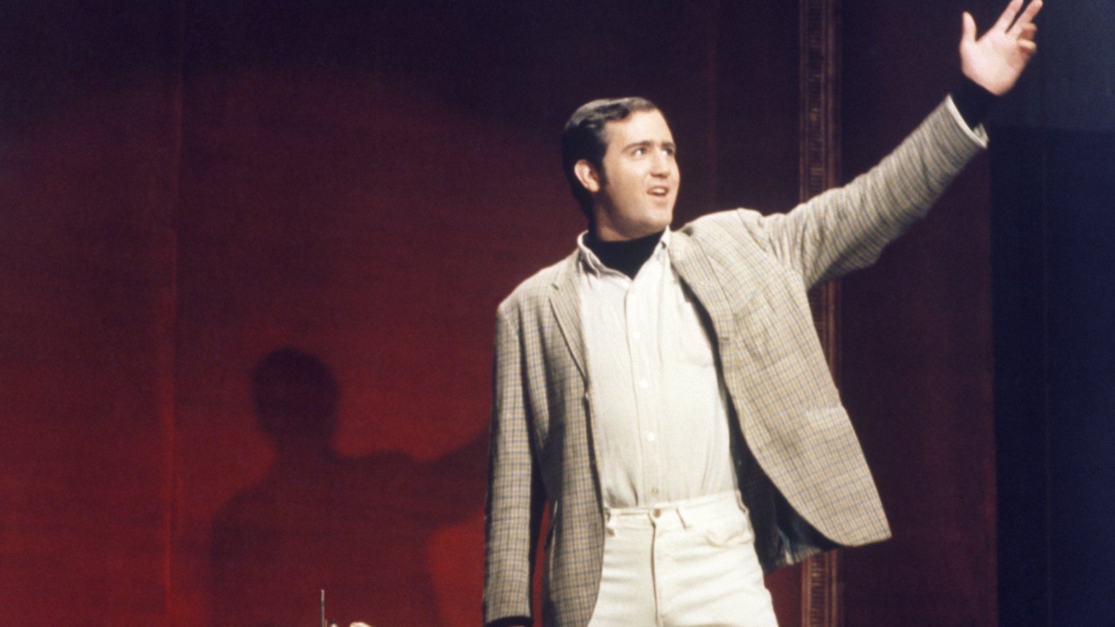 Who was SNL’s first musical guest in 1975? – NBC New York