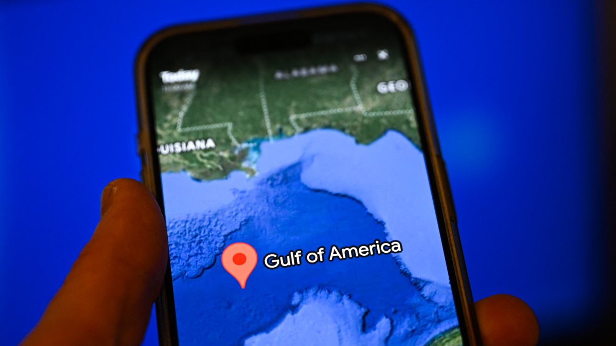 Apple Maps renames Gulf of Mexico to Gulf of America, follows similar Google decision