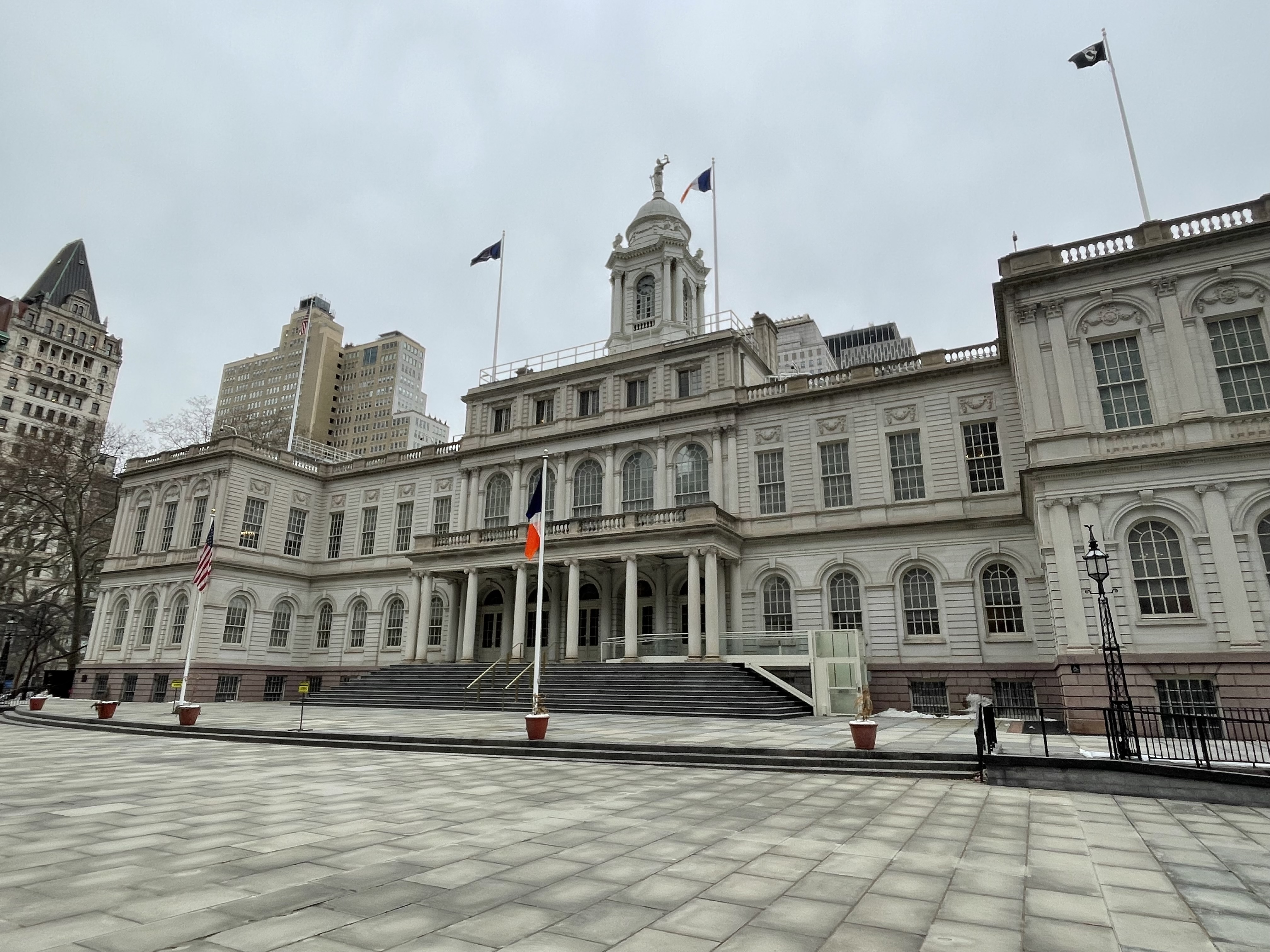 New Yorkers are fed up and broke — however nonetheless compassionate, ballot reveals New Yorkers are fed up and broke — however nonetheless compassionate, ballot reveals