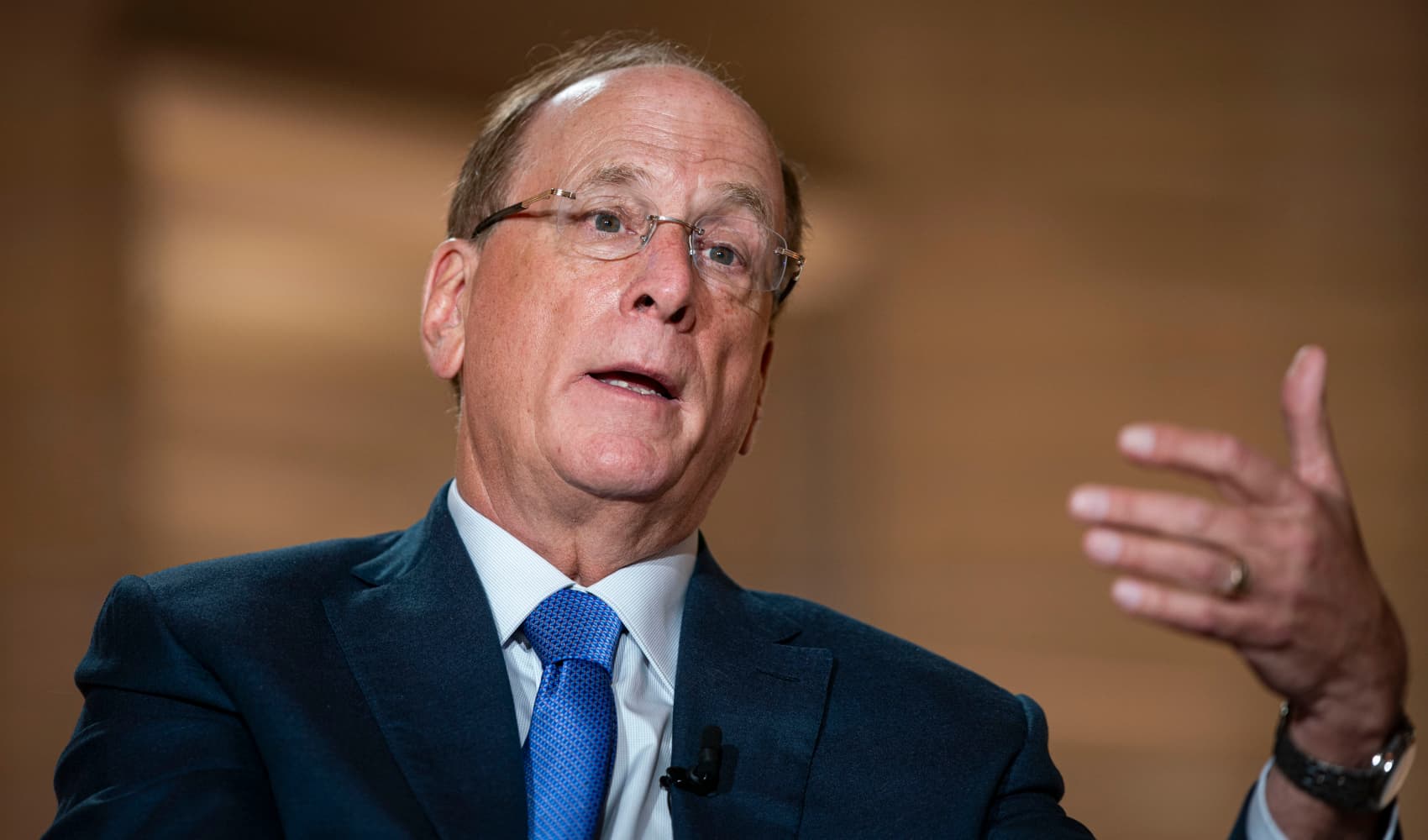 BlackRock CEO Larry Fink: Blending public and private markets is a ‘great investment' for retirement