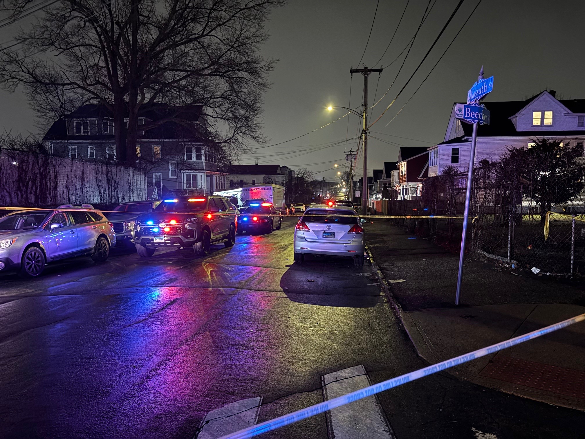 Officers launch report and video as they examine police taking pictures that killed man in Connecticut Officers launch report and video as they examine police taking pictures that killed man in Connecticut