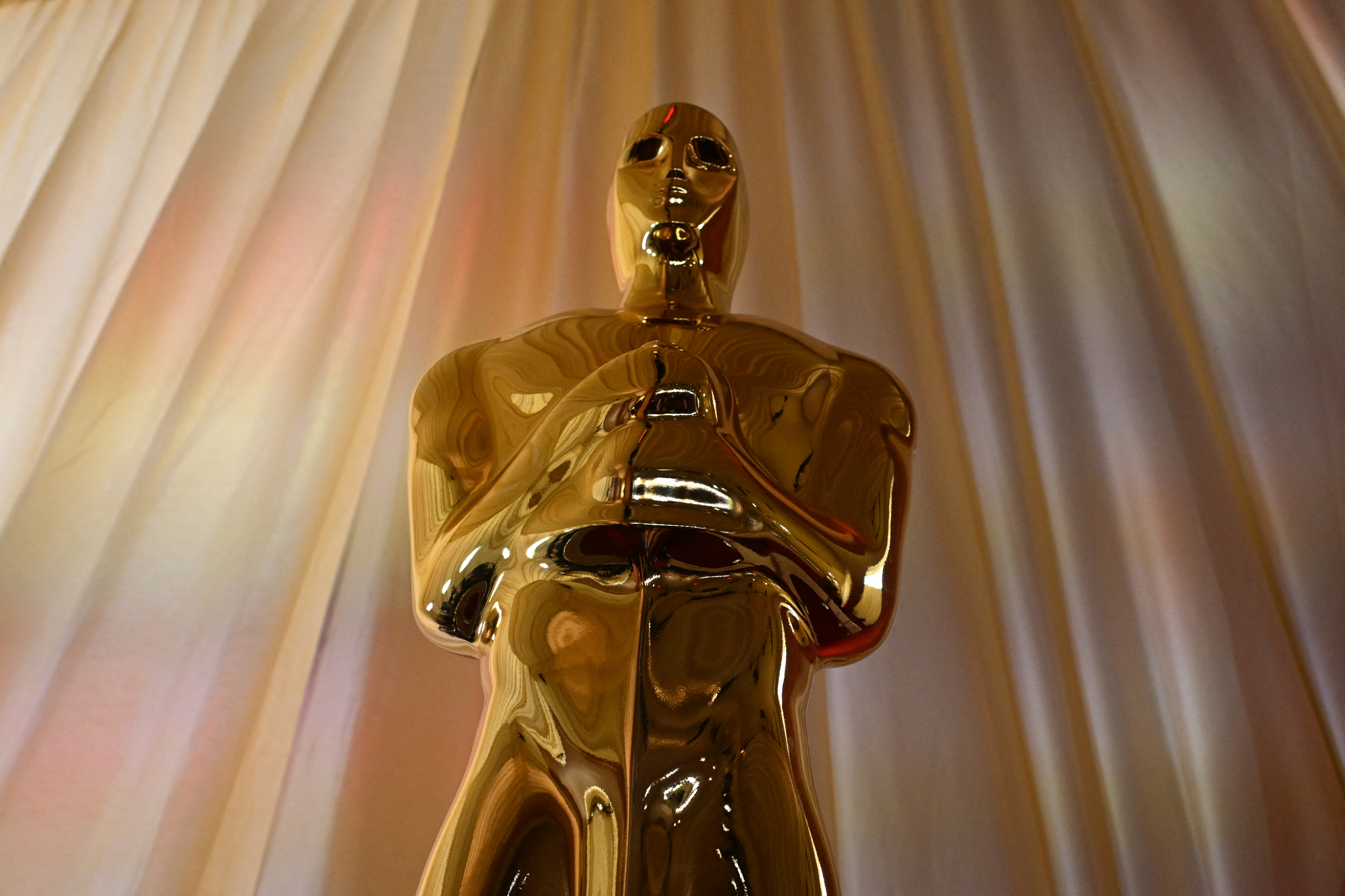 Easy methods to watch the 2025 Oscars on TV and streaming Easy methods to watch the 2025 Oscars on TV and streaming