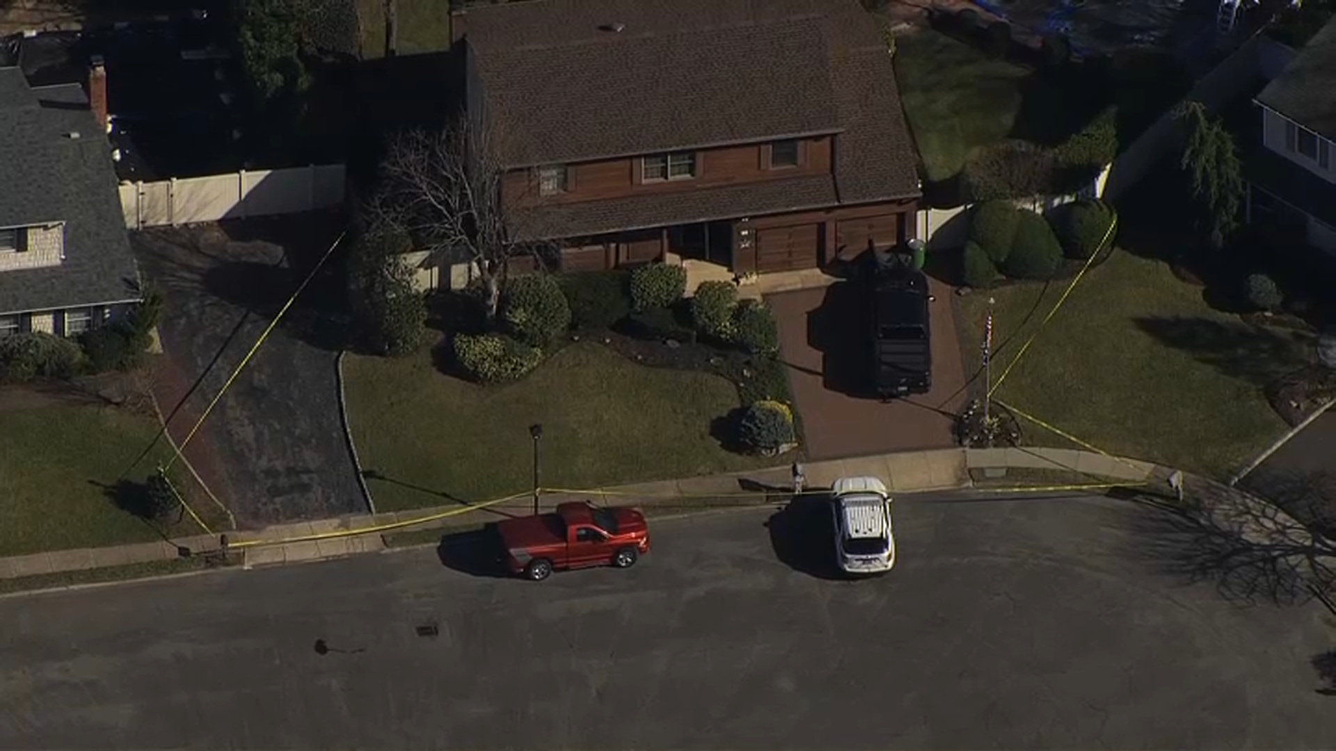 Man shoots father to demise inside their Lengthy Island house, police say Man shoots father to demise inside their Lengthy Island house, police say