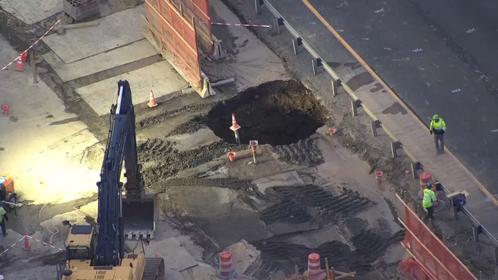 ‘We’re screwed!’ One other sinkhole opens on I-80, closing NJ freeway each methods ‘We’re screwed!’ One other sinkhole opens on I-80, closing NJ freeway each methods