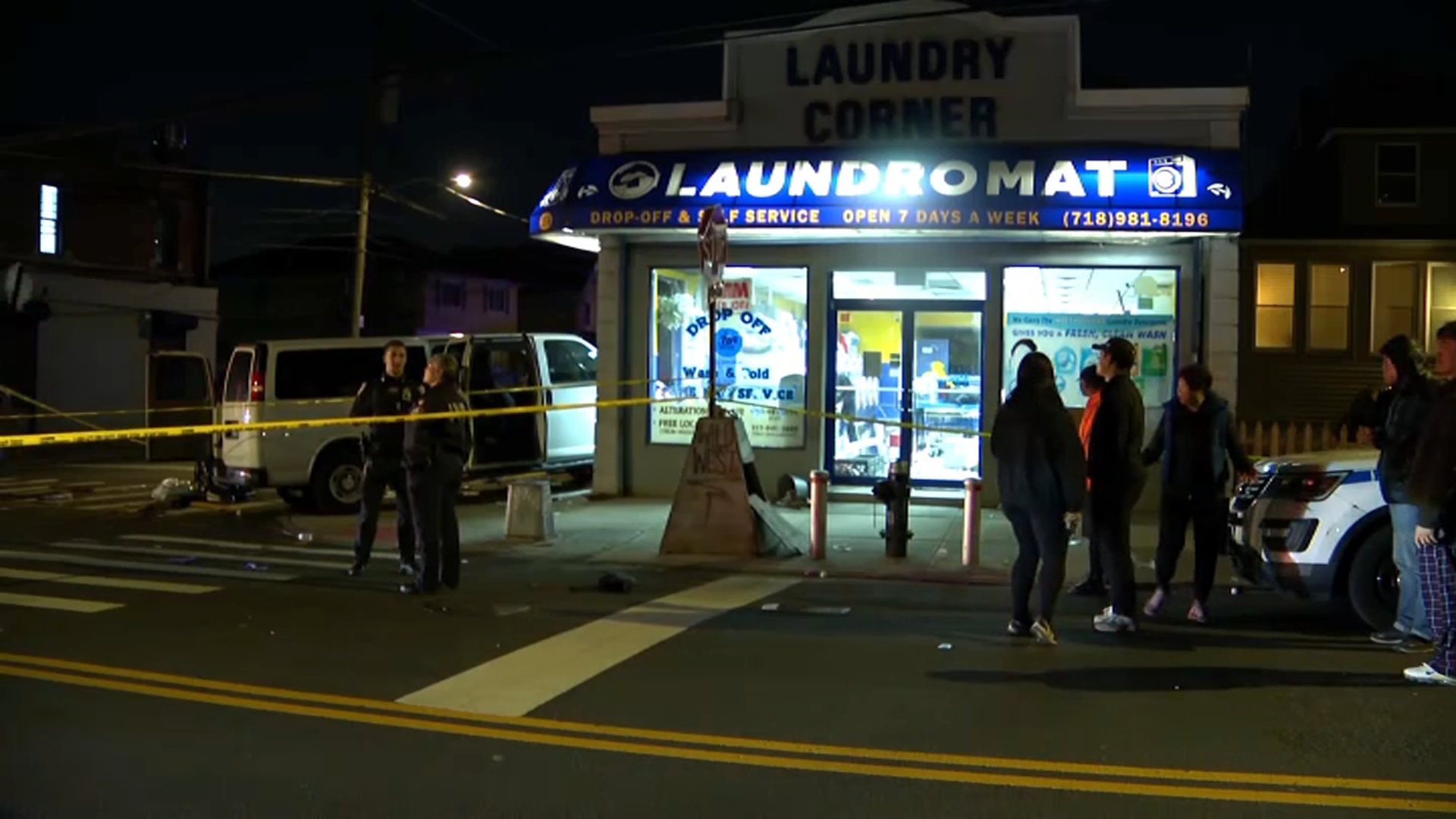 Automotive crashes into Staten Island laundromat, injuring 7 individuals Automotive crashes into Staten Island laundromat, injuring 7 individuals
