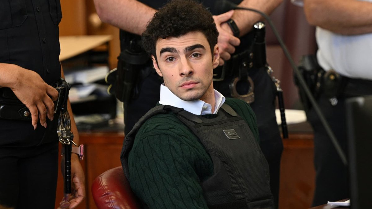 Luigi Mangione pleads not guilty in federal court to murder of ...