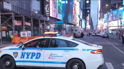 Police question 4 persons of interest in Times Square shooting of food vendor