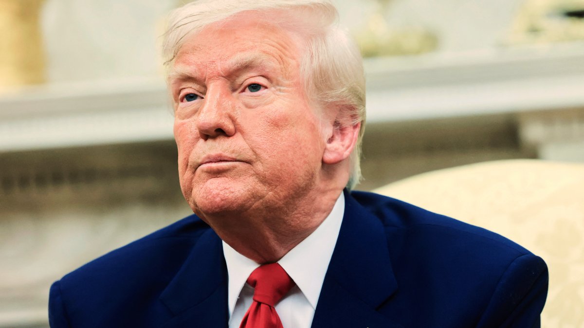Trump’s sweeping global tariffs snap into effect – NBC New York