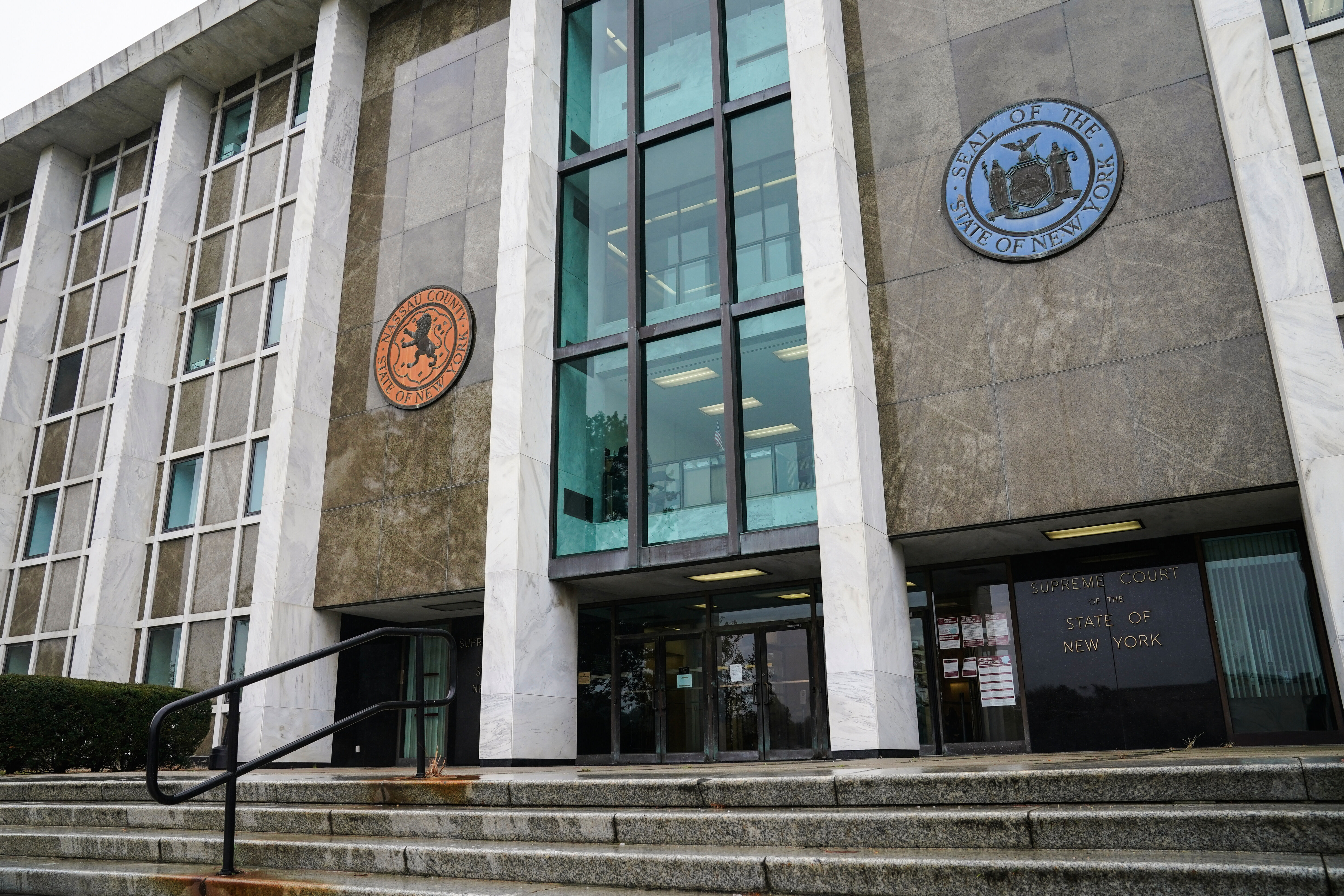 After a long time of intercourse abuse complaints, NY pediatrician should pay .6B to 100 girls After a long time of intercourse abuse complaints, NY pediatrician should pay .6B to 100 girls