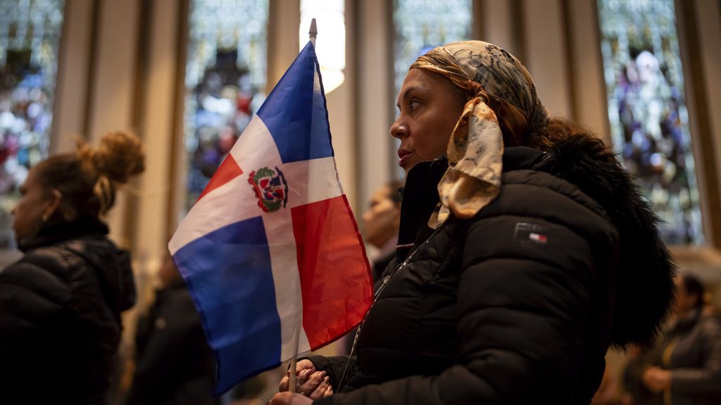 Dominicans in NYC mourn victims of the nightclub rooftop collapse Dominicans in NYC mourn victims of the nightclub rooftop collapse