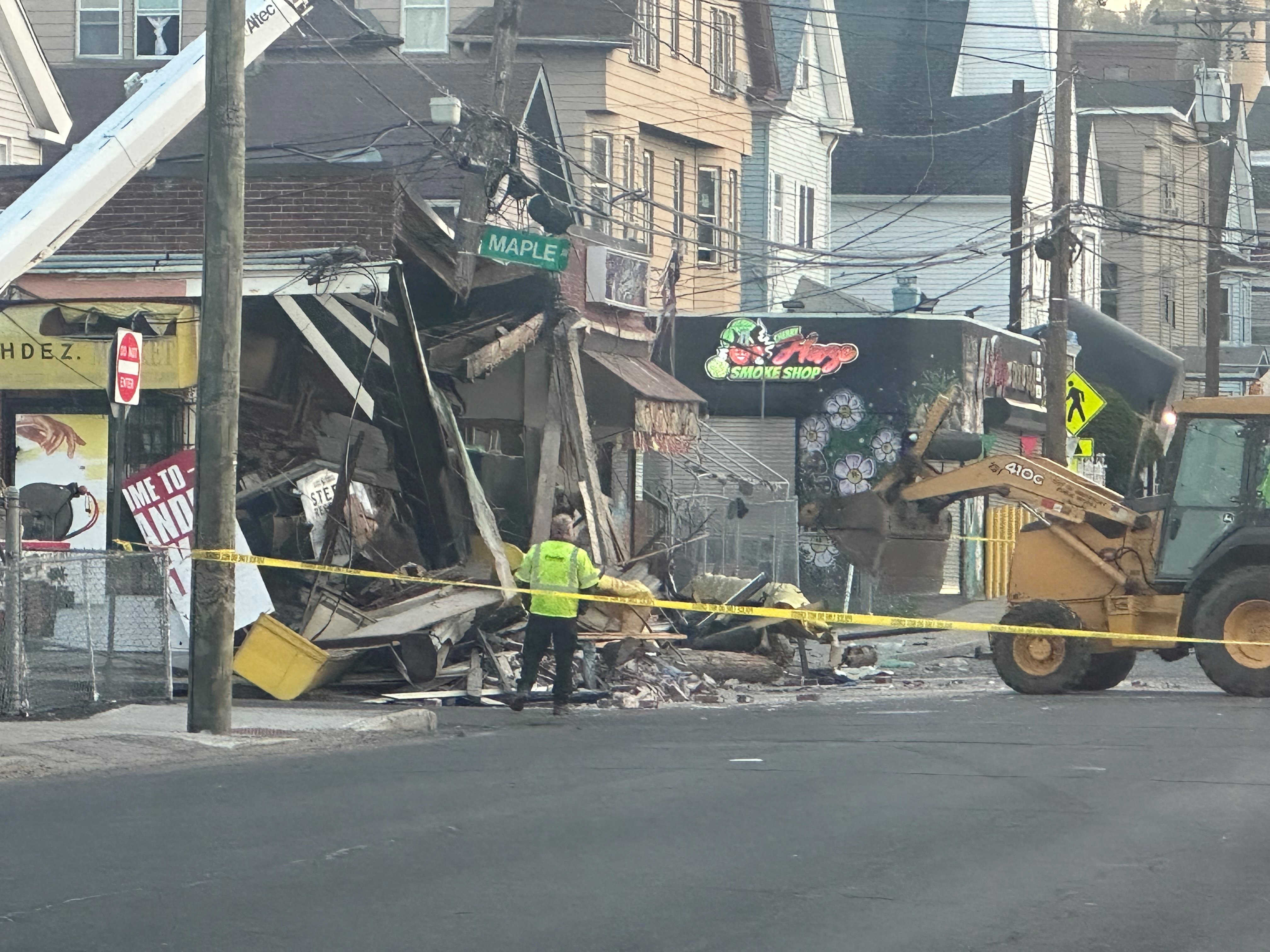 4 useless after automotive crashes into market in Connecticut 4 useless after automotive crashes into market in Connecticut