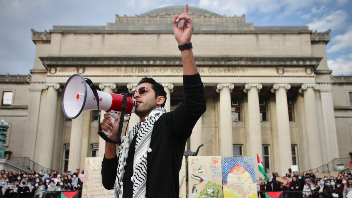 Judge orders Columbia student Mohsen Mahdawi to be released