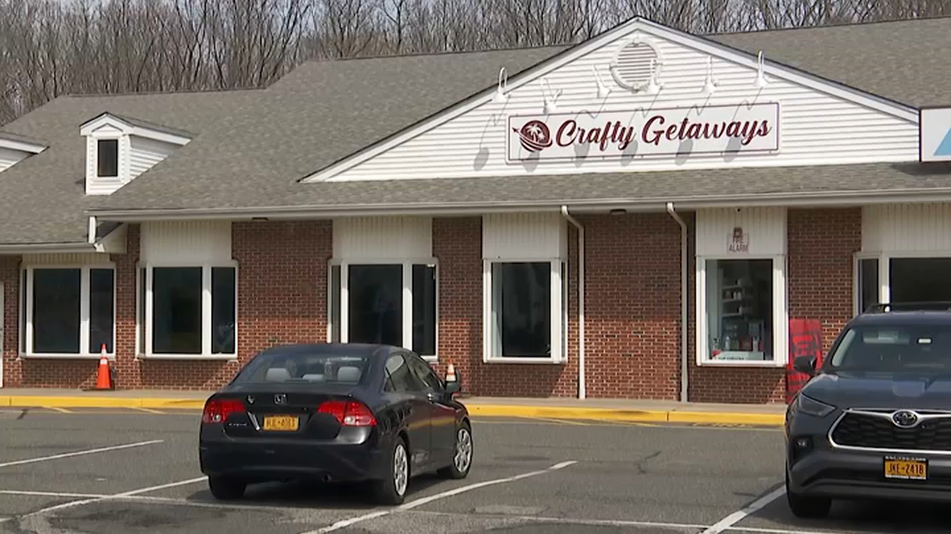 Journey company allegedly scammed ,000 from Lengthy Island couple. There could also be extra victims Journey company allegedly scammed ,000 from Lengthy Island couple. There could also be extra victims