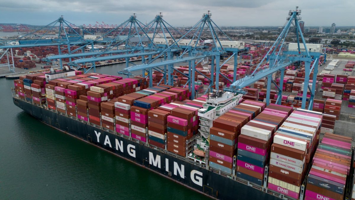 Tech tariffs response: AI is mapping world of where products get made ...