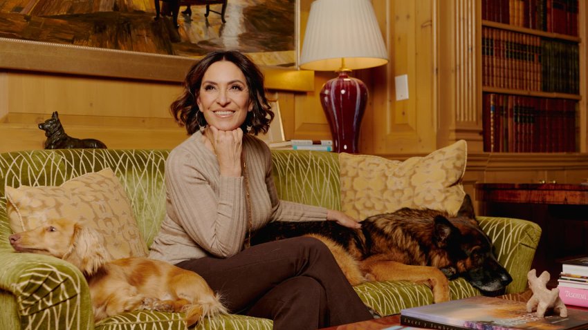 Suzy Welch is an award-winning NYU Stern School of Business professor, acclaimed researcher, popular podcaster, and three-time New York Times best-selling author, most recently with “Becoming You: A Proven Method for Crafting Your Authentic Life and Career.”