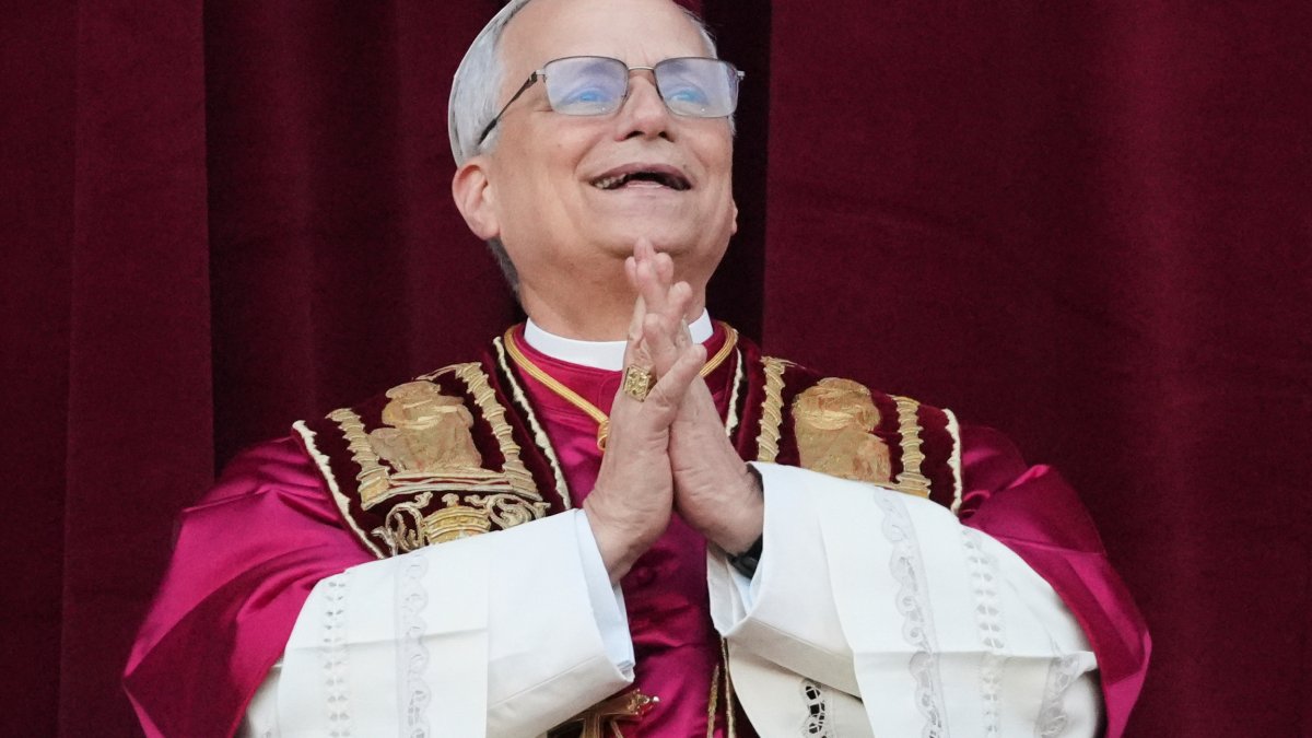 Transcript of Pope Leo XIV's first speech after election: ‘Peace be with you'