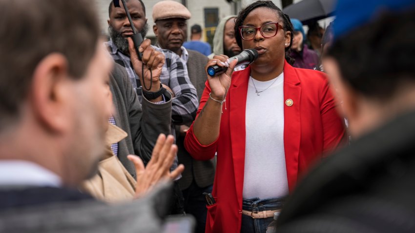 Congresswoman Rep. LaMonica McIver demands the release of Newark Mayor Ras Baraka after his arrest while protesting outside an ICE detention prison, Friday, May 9, 2025, in Newark, N.J.