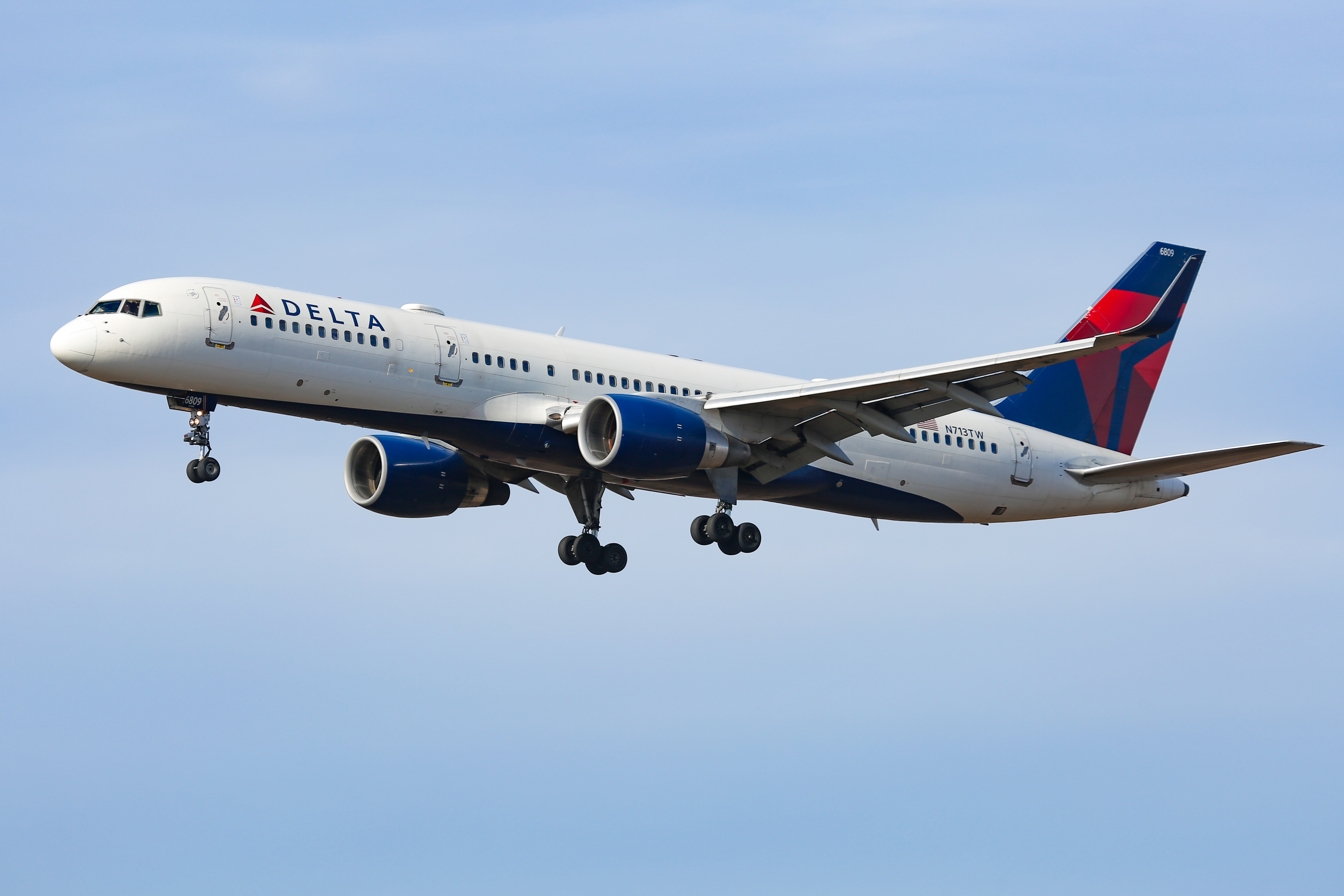 Delta flight from JFK diverted to Charlotte after 'smoky odor' observed 1 GettyImages 1230924656