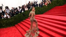 Beyonce arrives at the 2015  Metropolitan Museum of Art's Costume Institute Gala benefit in honor of the museums latest exhibit China: Through the Looking Glass  May 4, 2015 in New York.      AFP PHOTO /  TIMOTHY  A. CLARY        (Photo credit should read TIMOTHY A. CLARY/AFP via Getty Images)