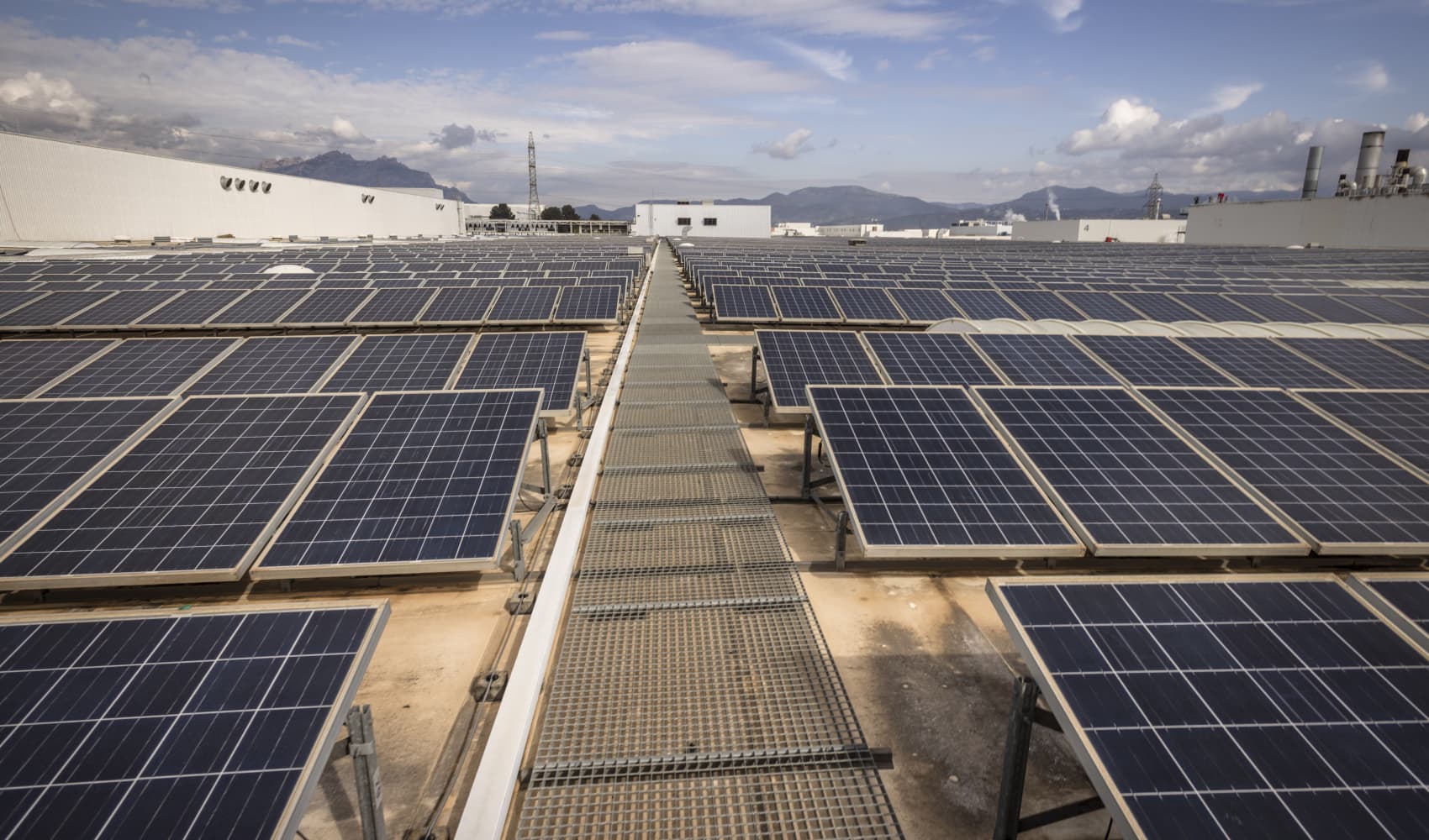 Solar stocks plummet as Senate version of Trump's tax bill cuts renewable energy incentives