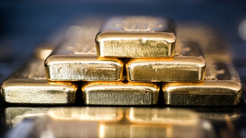 [CNBC] Gold is near an all-time high—here’s how much a Costco bar bought a year ago is worth today