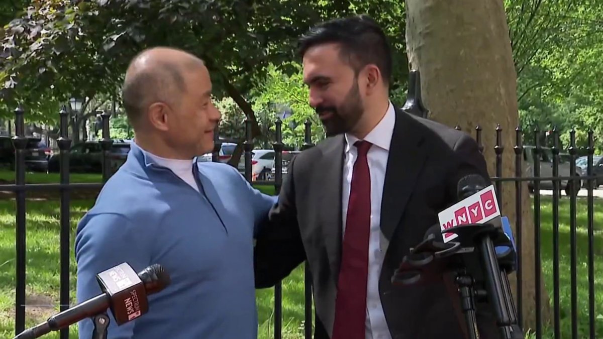AOC Endorses Mamdani for NYC Mayor Ahead June Primary