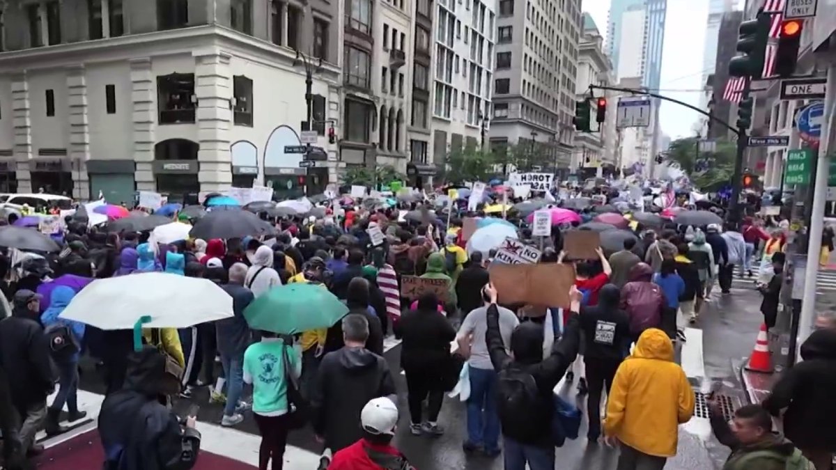 Tens of thousands of people march through NYC in ‘No Kings’ protests ...