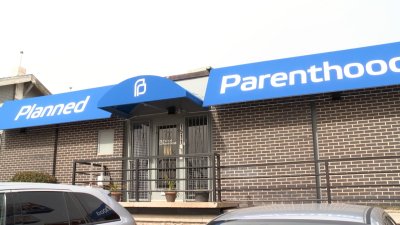 Supreme Court allows states to cut Medicaid money to Planned Parenthood
