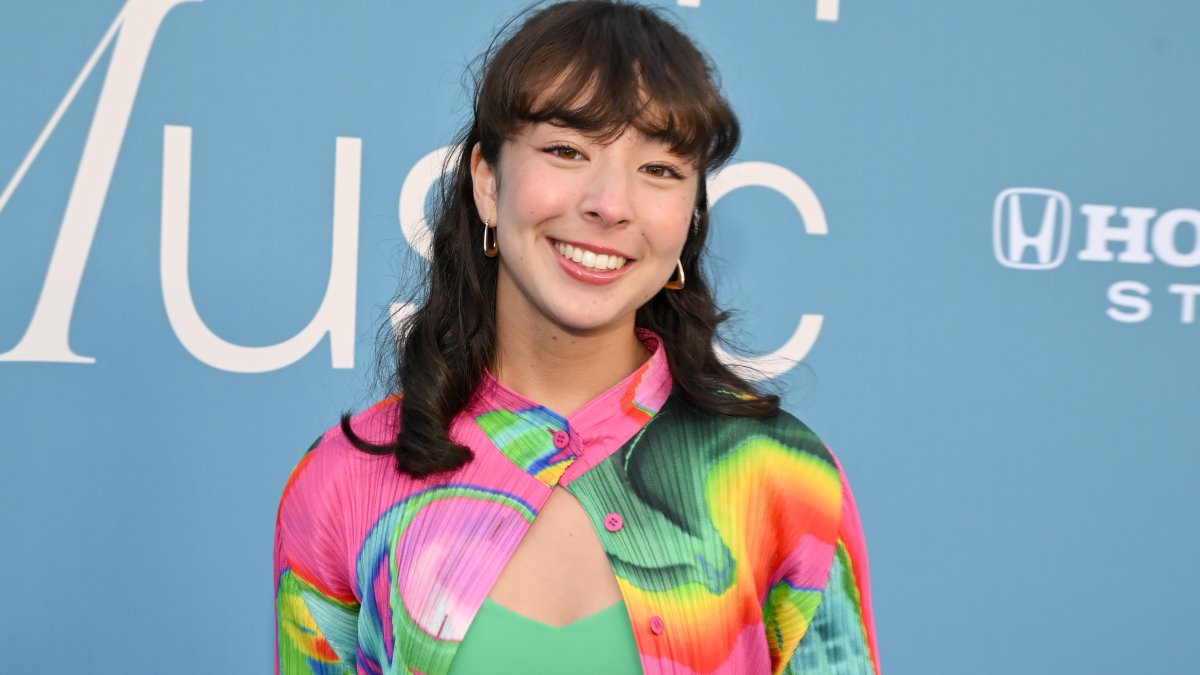 Aubrey Anderson-Emmons, ‘Modern Family’ alum, comes out as bisexual