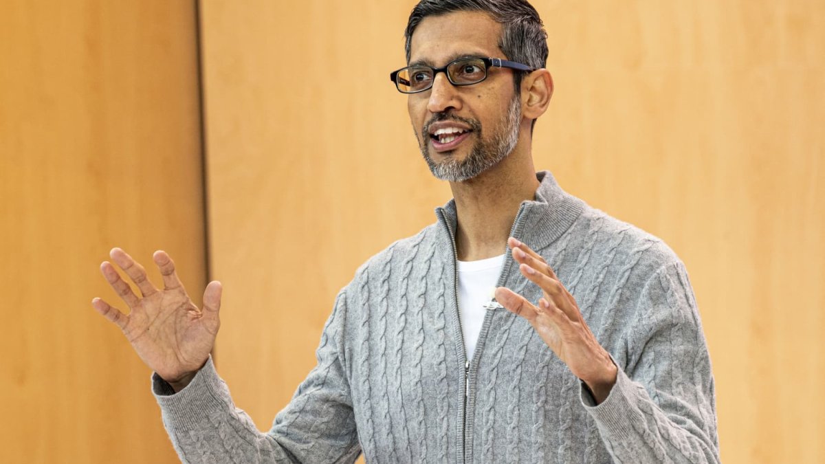 Google Urges Global Employees to Accelerate AI Adoption Amid $85B Investment